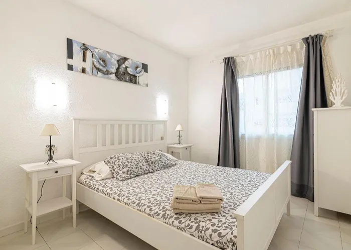 Angeles 244 Wifi Pool